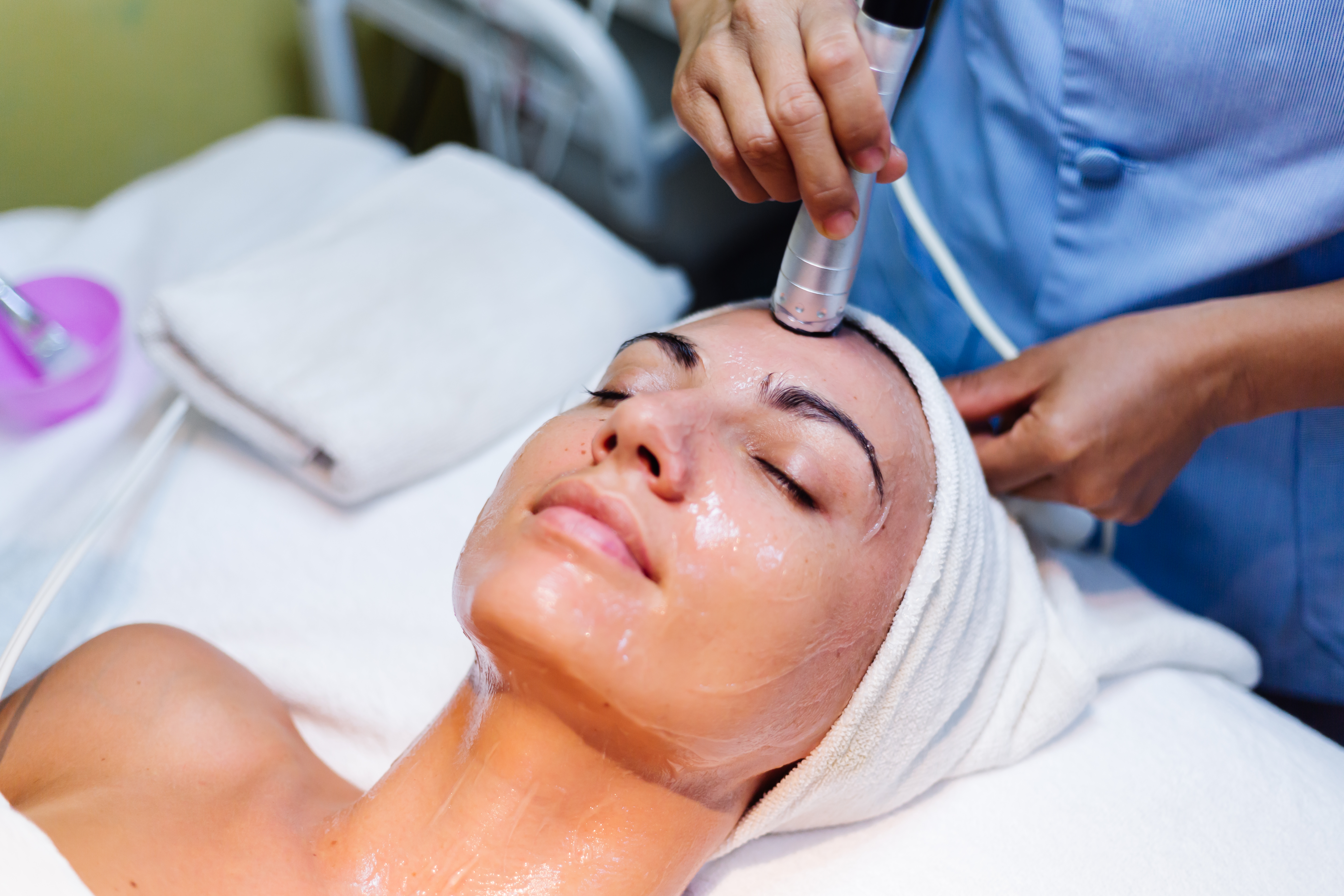 Glow Booster Therapy